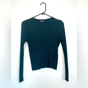 Topshop size 12 top. Missing one button on sleeeve